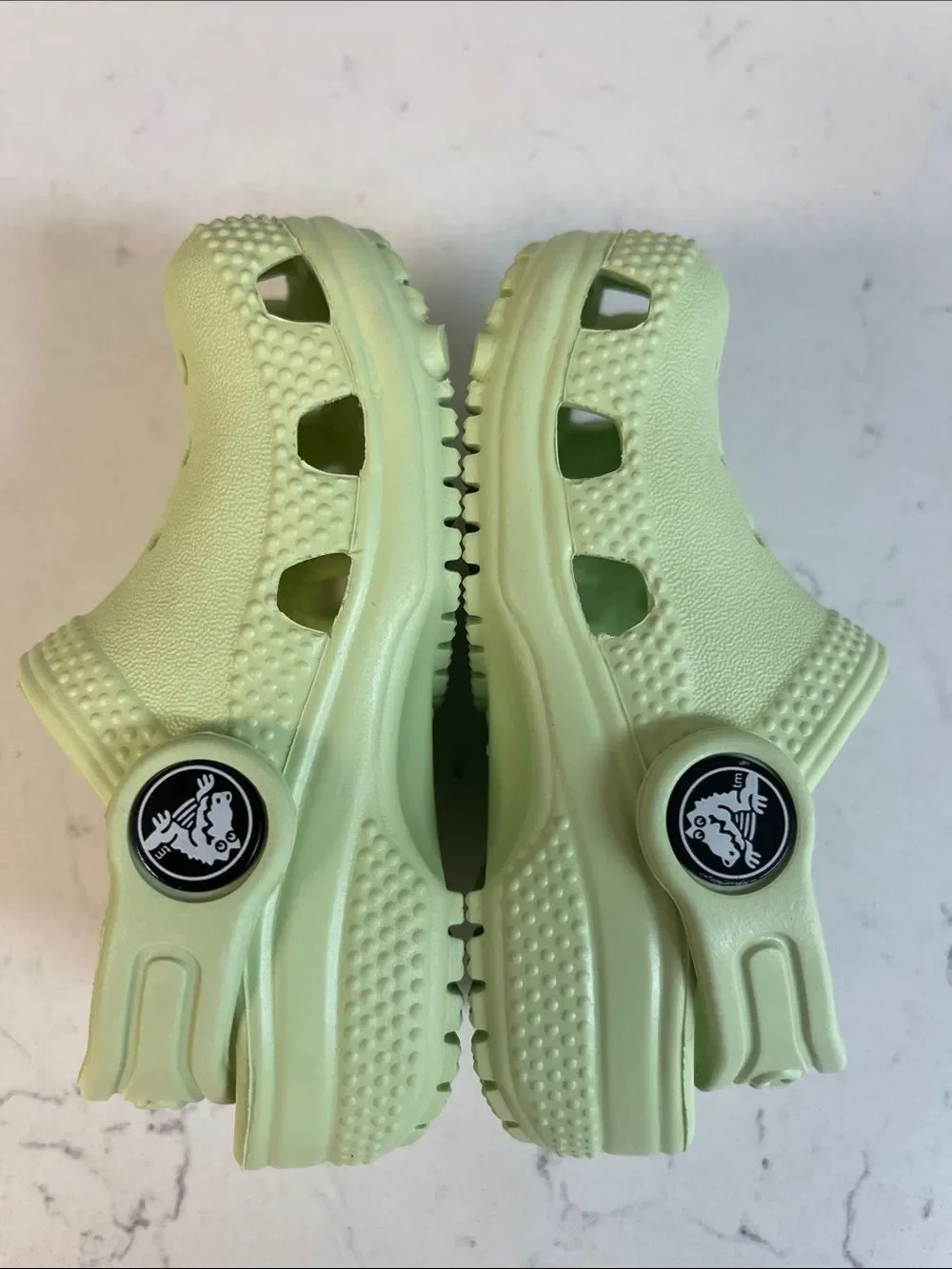 CROCS brand style
